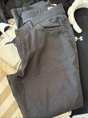Men's Dark Gray Casual Pants